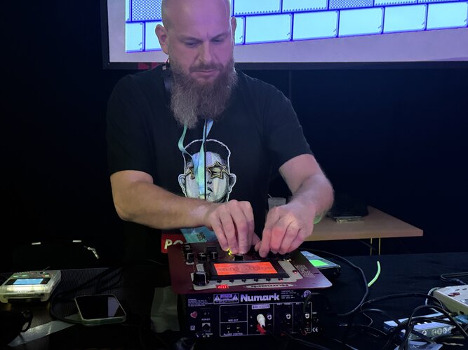 Ohrbit 2471.JPG