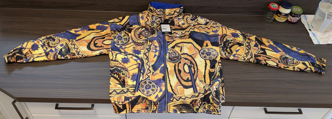 Australian_Mistero_Jacke.jpg