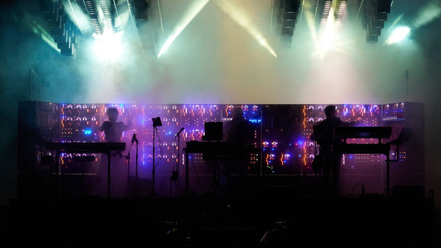 Syntesla-Giorgio-III.jpg