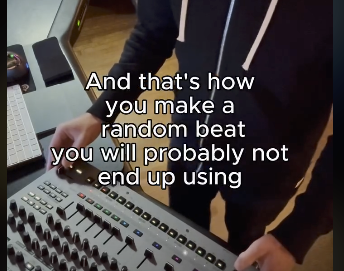 Bildschirmfoto 2025-10-25 um 15.06.45.png