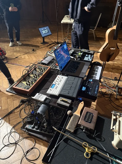 Theater der Klänge Neue elektronische Töne 2710.webp