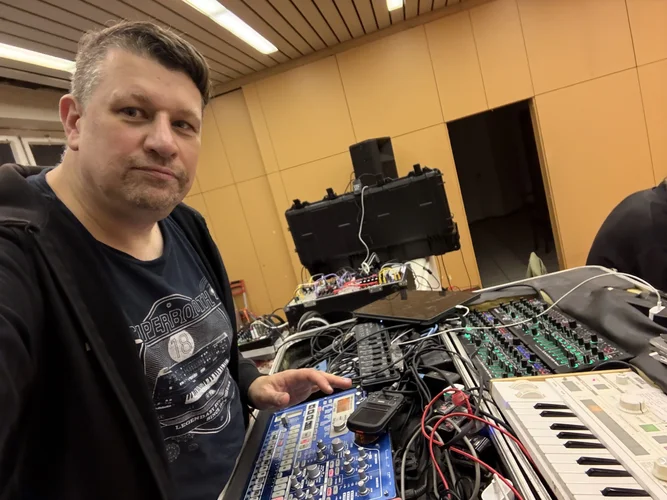 _Freibad WP8 Psych Noise 2 Düsseldorf 2833.webp