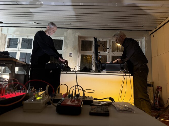 Freibad WP8 Psych Noise 2 Düsseldorf 2945.JPG