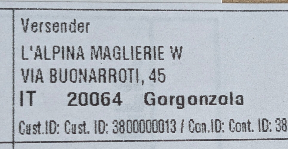 Goran_Hose_1.jpg Goran_Hose_1.jpg