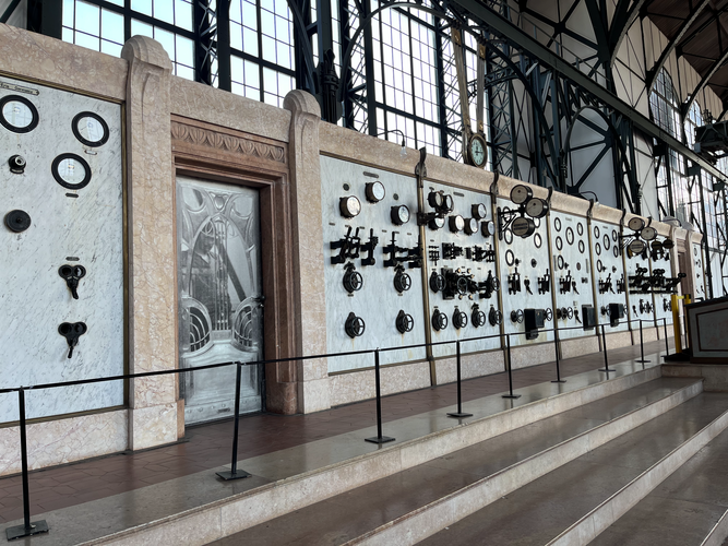 1762342632105.png 1762342632105.png