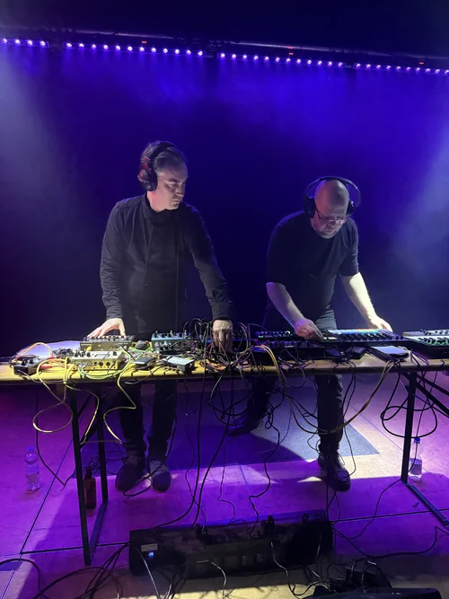 2025-11-23 Dortmund, No Limit No Control