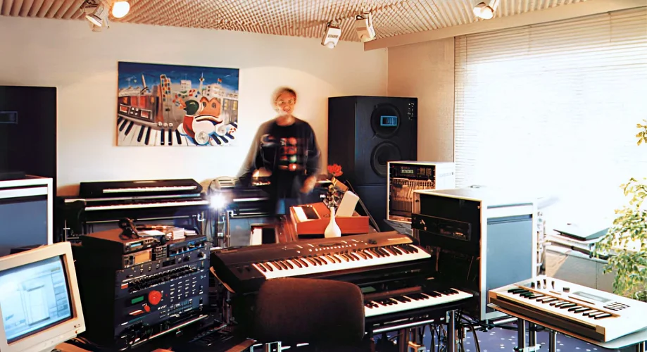 Studio.webp Studio.webp