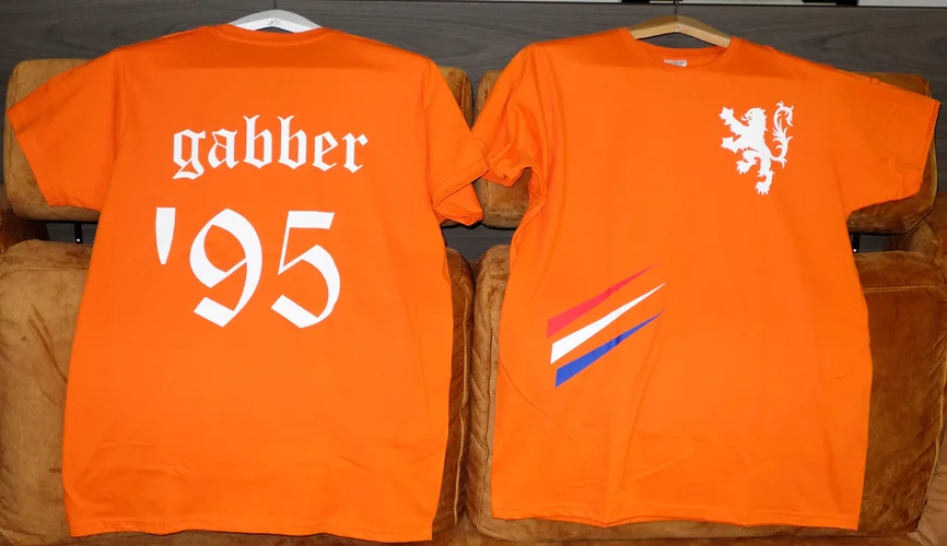 Oranje_Nassau_Fan_T-Shirt_gabber_neu.webp