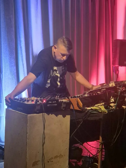 Moogulator Subsol Düsseldorf 9 2026 live.webp
