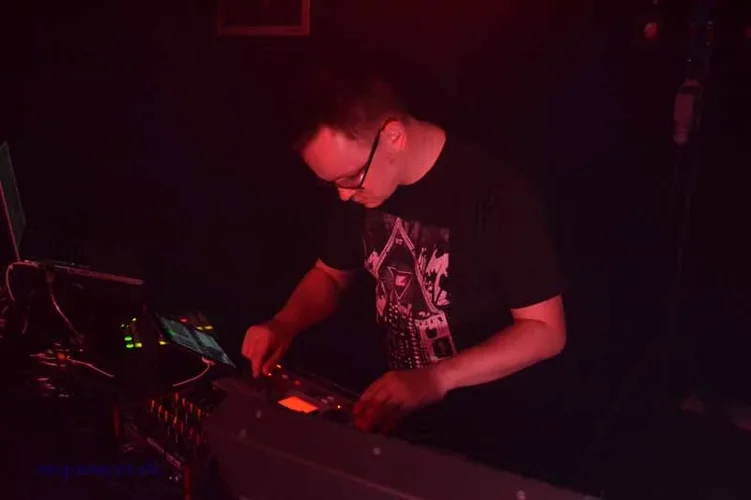 verstaerker  DSC_0112.webp