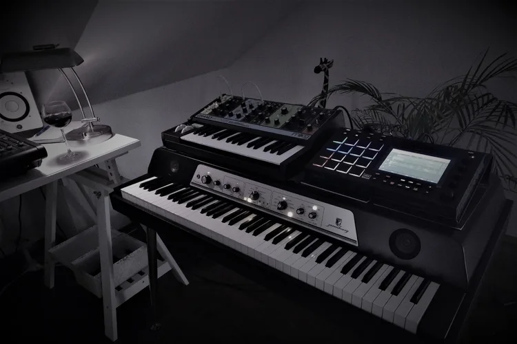 upload_2018-11-7_22-55-4.webp upload_2018-11-7_22-55-4.webp