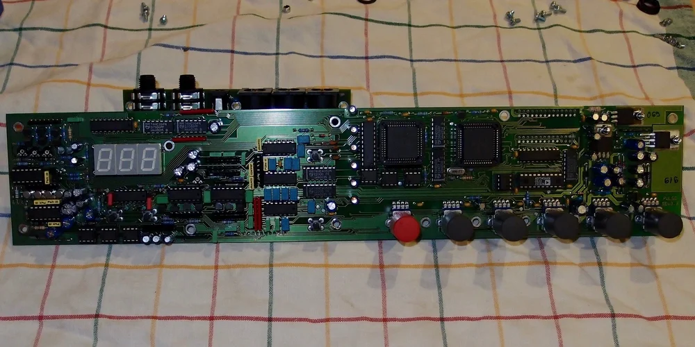 2018-11-09-Waldorf-Pulse-Pulse-Plus - 2.webp