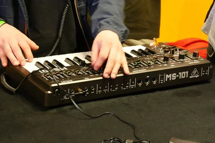 18_0505_GX8_0846bkw.webp 18_0505_GX8_0846bkw.webp