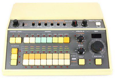 roland_cr8000.jpg