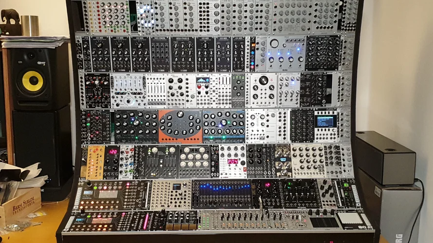 20190319_235138.webp 20190319_235138.webp