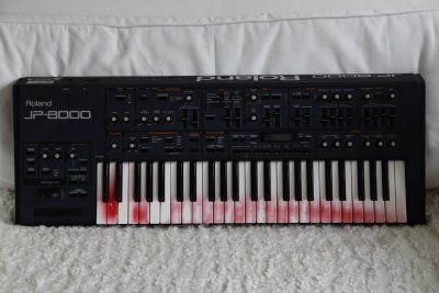 JP8000_1.jpg