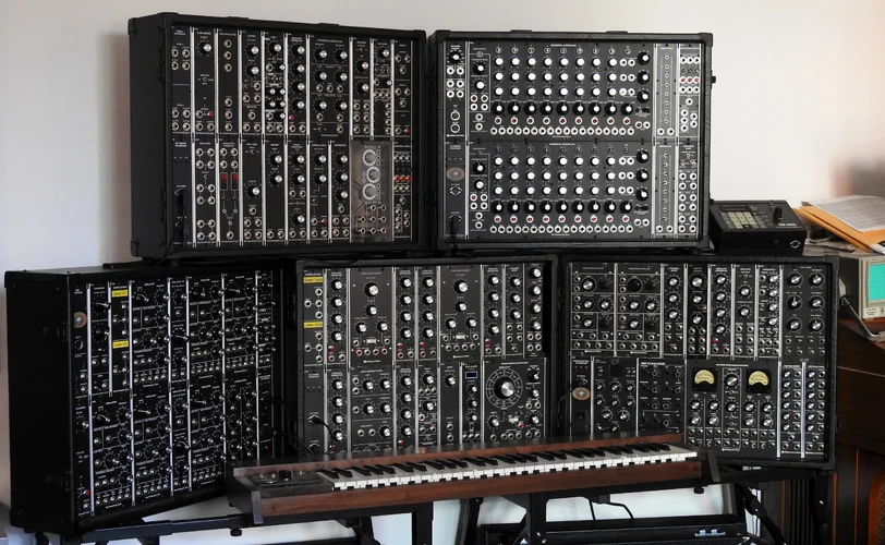 Modular-full_2019-02.webp Modular-full_2019-02.webp