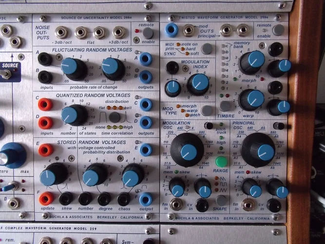 DSCF1529.webp DSCF1529.webp