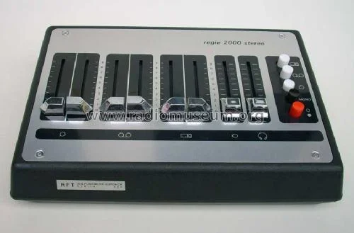 regie_2000_518348.webp regie_2000_518348.webp