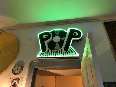 Moogulator Berlin Pop Recordstore 733.jpg