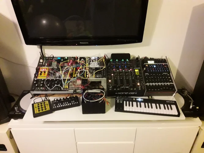 20190611_215654.webp 20190611_215654.webp