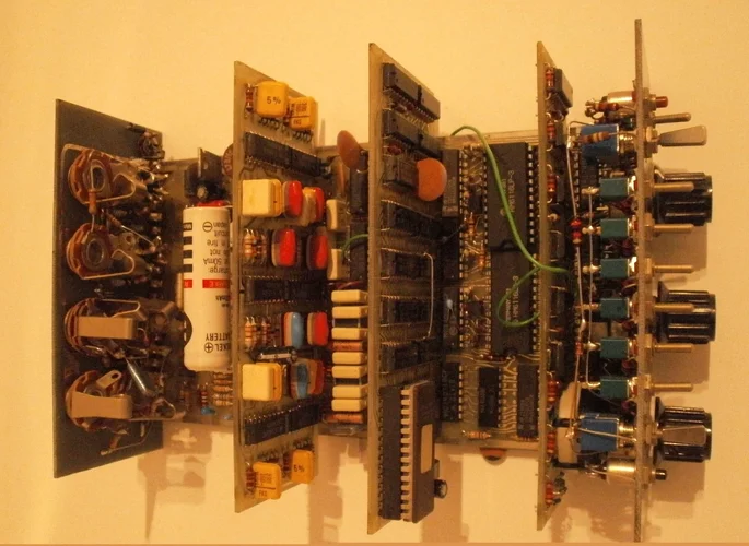 Fric--.webp Fric--.webp