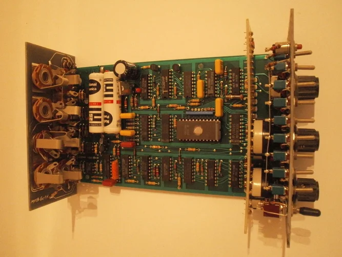 Fric---.webp Fric---.webp