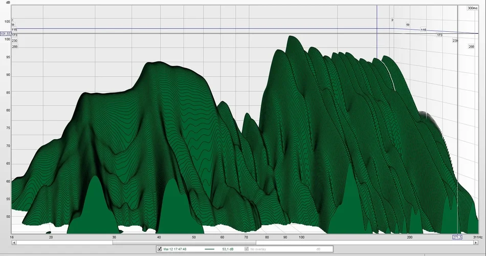 Vorher Bass grün.webp Vorher Bass grün.webp