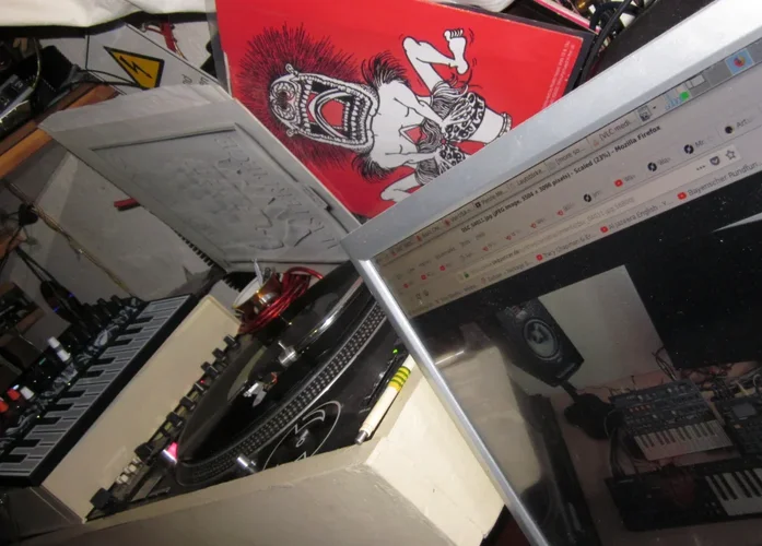 xfce mF.webp xfce mF.webp