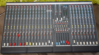 Allen_Heath_GL2200-424.png