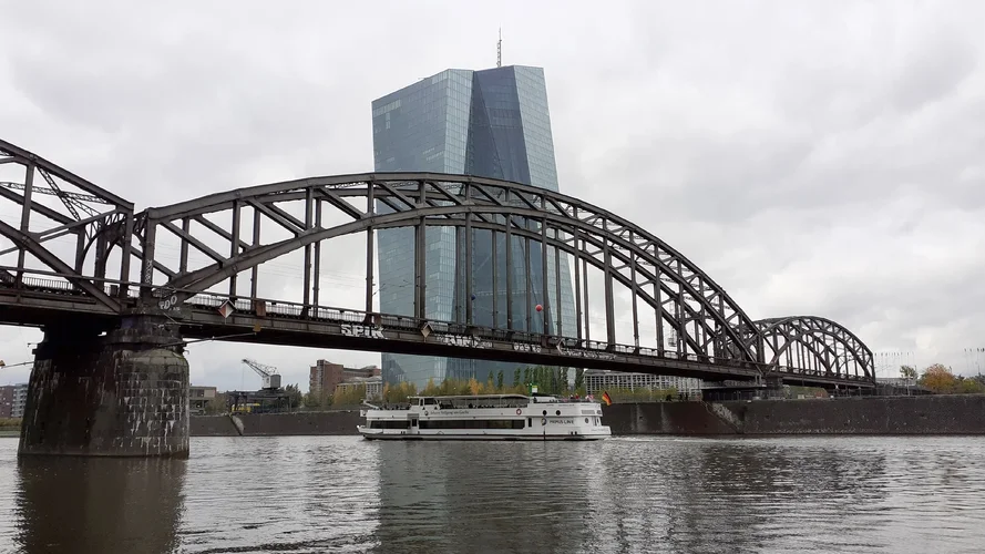 20191011_144011_1920x1080.webp 20191011_144011_1920x1080.webp