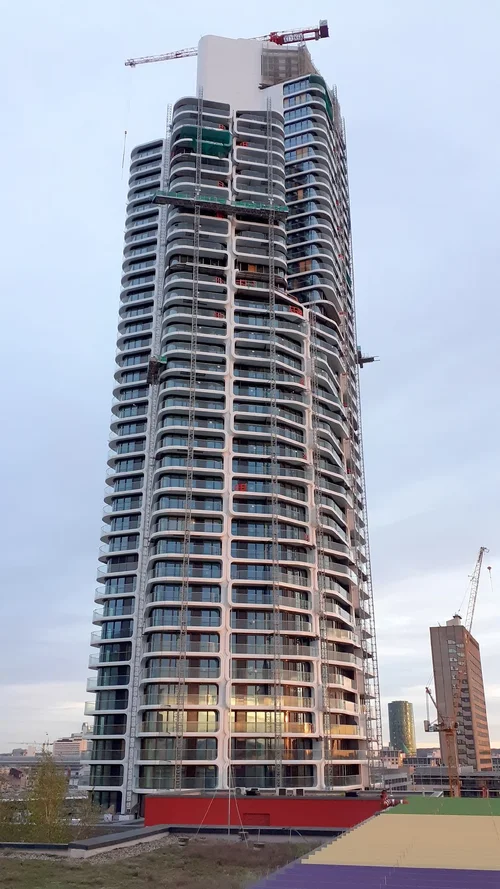 20191016_181143_1080x1920.webp 20191016_181143_1080x1920.webp