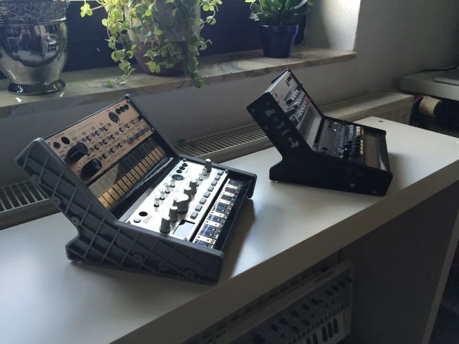 volca-Rack2.webp volca-Rack2.webp