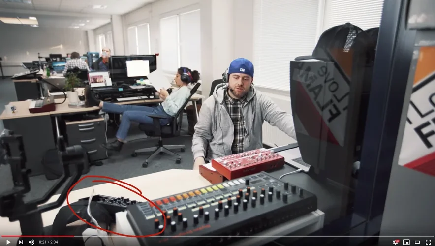 warpdrive.webp warpdrive.webp