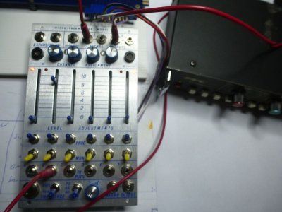 Buchla 207.jpg