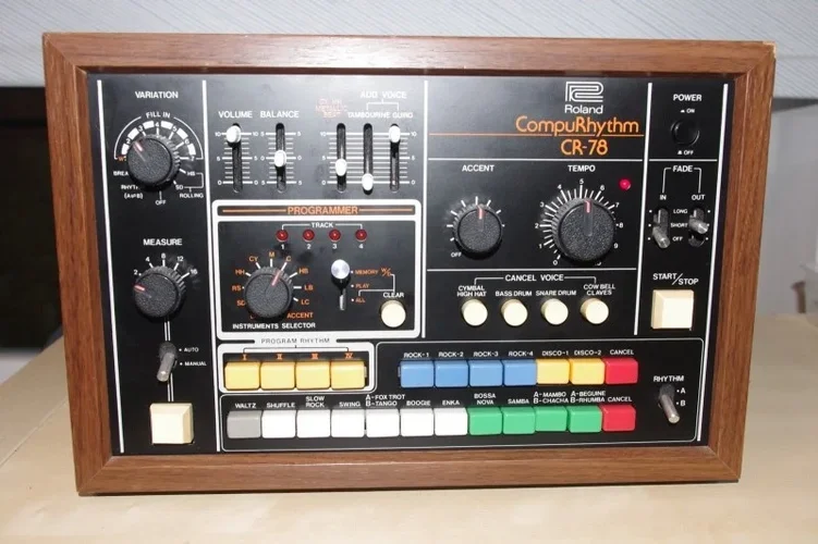 rolandcr78.jpg rolandcr78.jpg