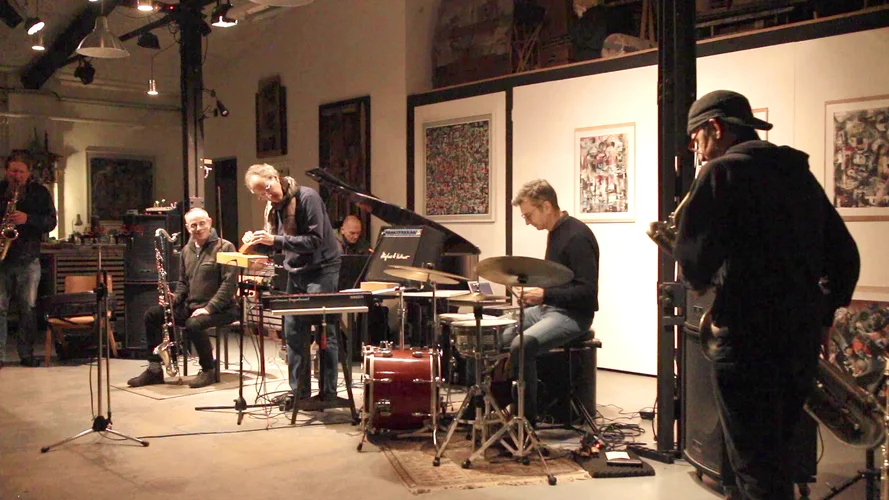 200229 Cracklebox.webp