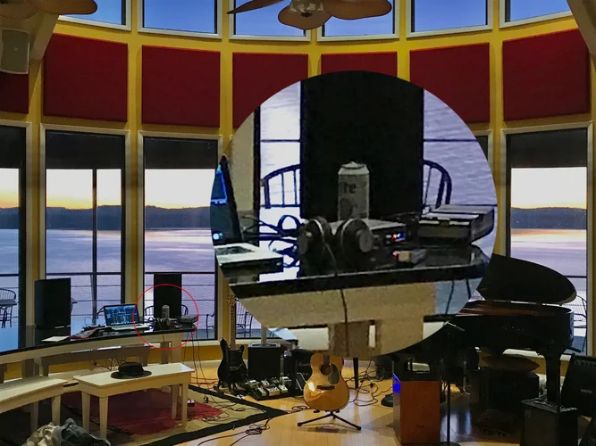 studio.webp studio.webp