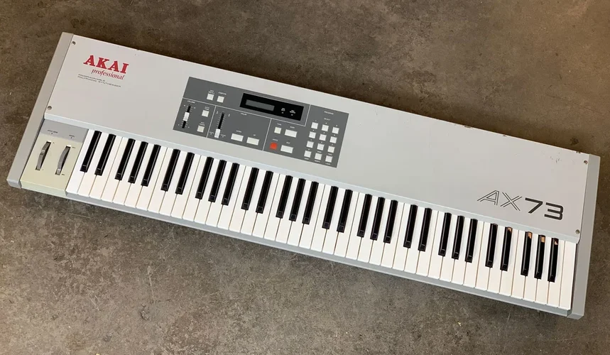 AKAI_AX73.webp