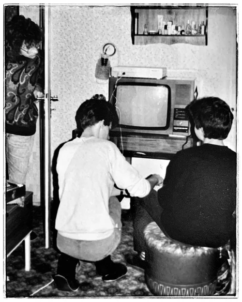 FE74AAD4-66DC-4ADB-8783-D91C4035BEB4.webp FE74AAD4-66DC-4ADB-8783-D91C4035BEB4.webp