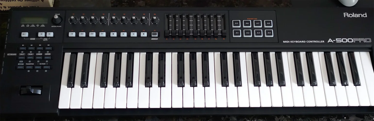 Roland_A-500Pro2.webp Roland_A-500Pro2.webp