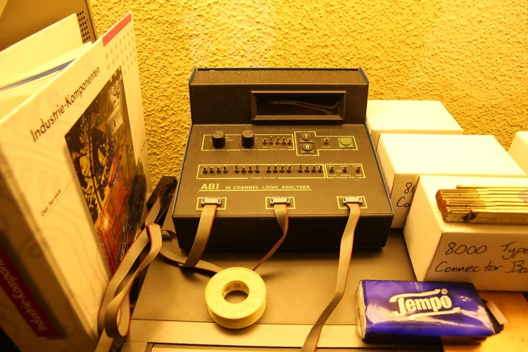 Logik Schaltungs Testgerät.webp