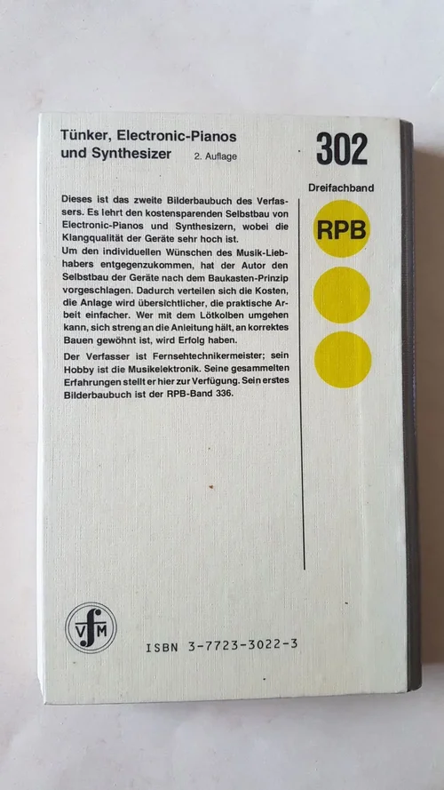 TUENKER_2.jpg TUENKER_2.jpg