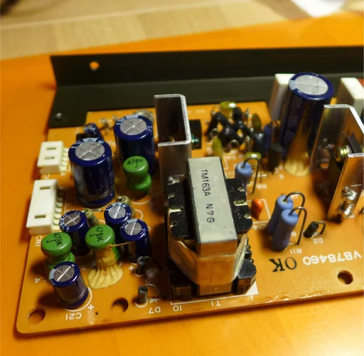 DX7II Power detail 2.jpg