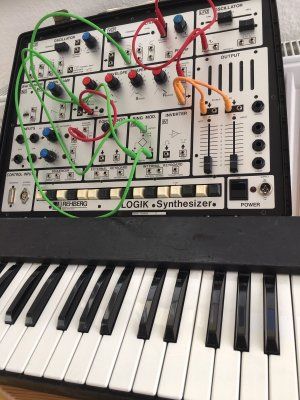 EMS-REHBERG-LOGIK-SYNTHI.jpg