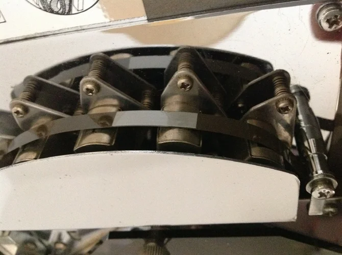 Space Echo Klebestreifen.webp