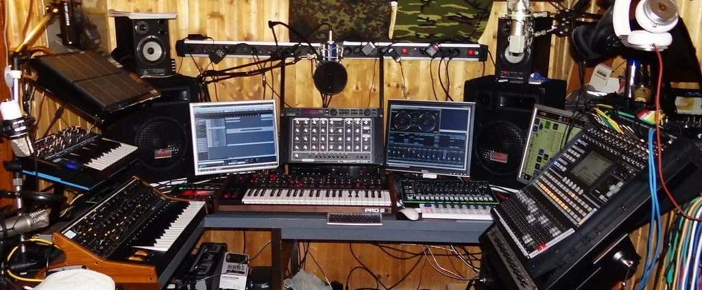 Studio 10.2014 a5k.webp