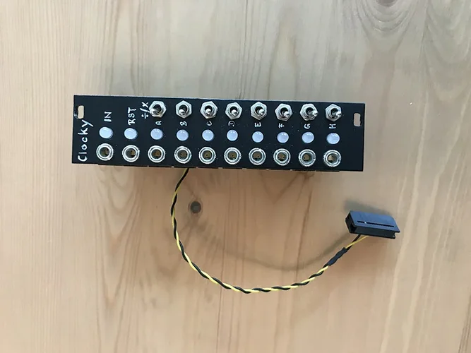 clocky1.webp clocky1.webp