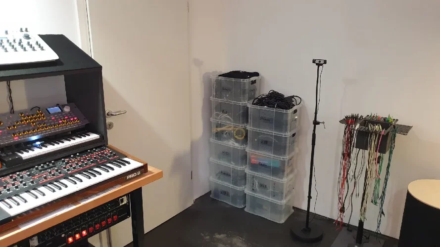 molespace_10.webp molespace_10.webp