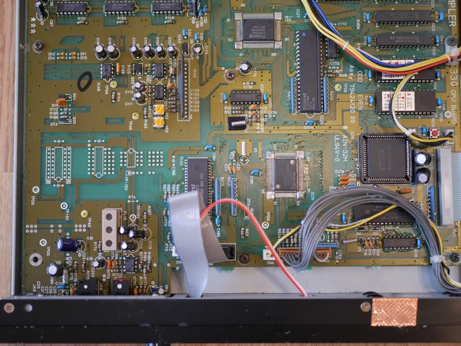 s-330-1.jpg s-330-1.jpg